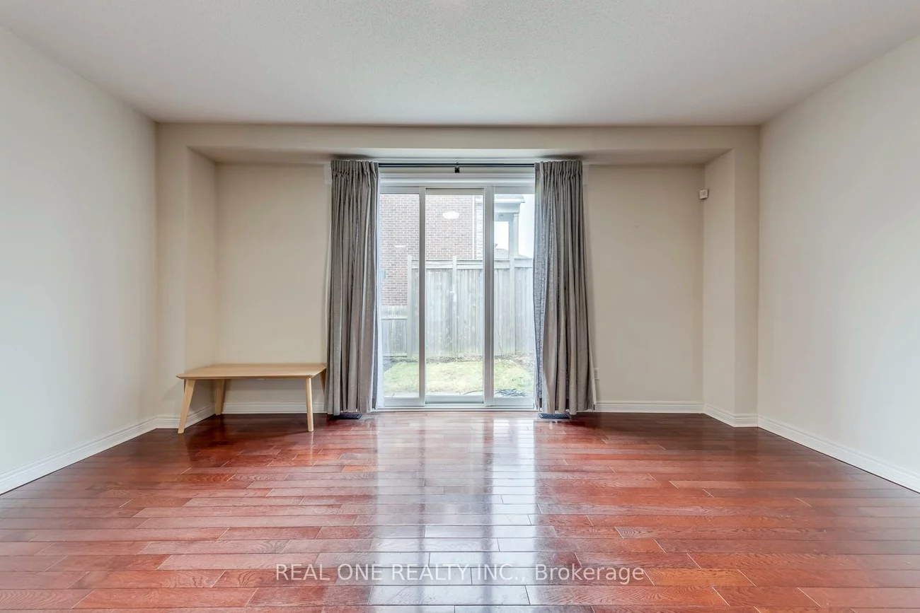 2319, Stone Glen, 1019 - WM Westmount, Oakville