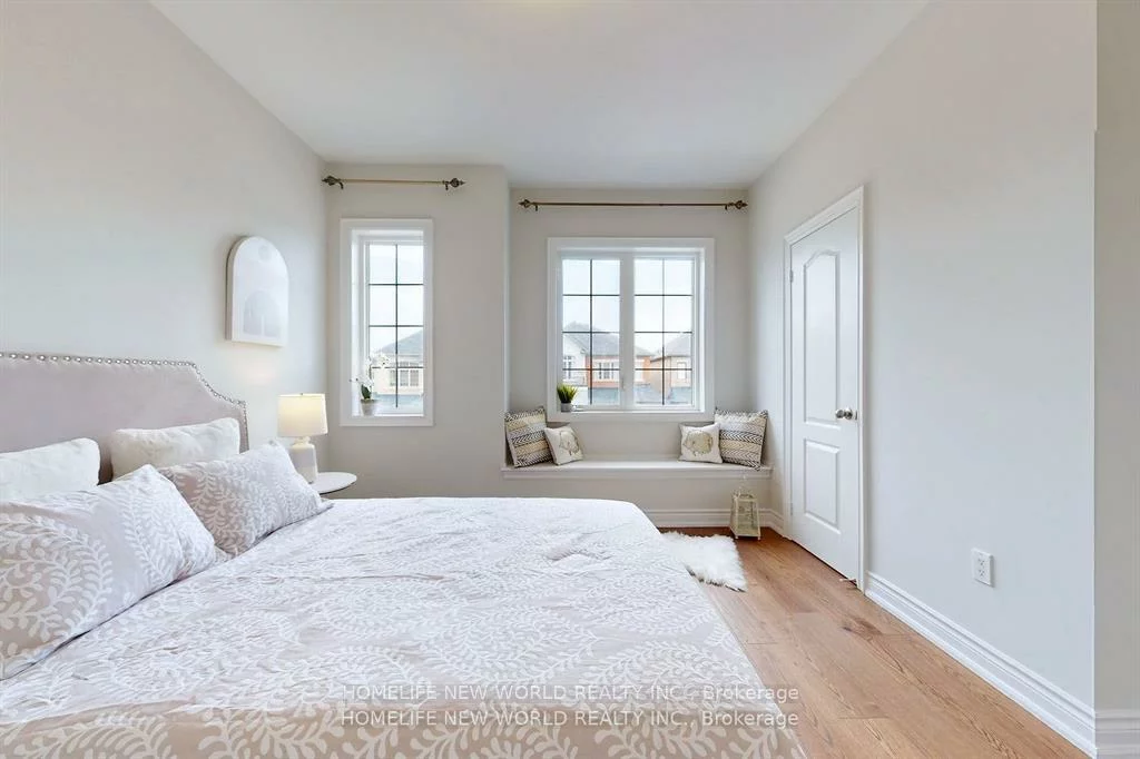 3099, Streamwood Passage, 1010 - JM Joshua Meadows, Oakville