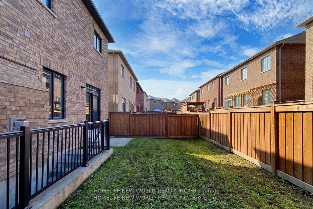 3099, Streamwood Passage, 1010 - JM Joshua Meadows, Oakville