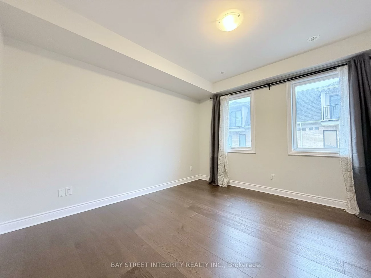 2160, Trafalgar, 1015 - RO River Oaks, Oakville