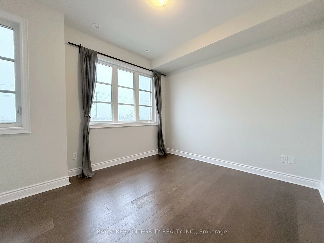 2160, Trafalgar, 1015 - RO River Oaks, Oakville