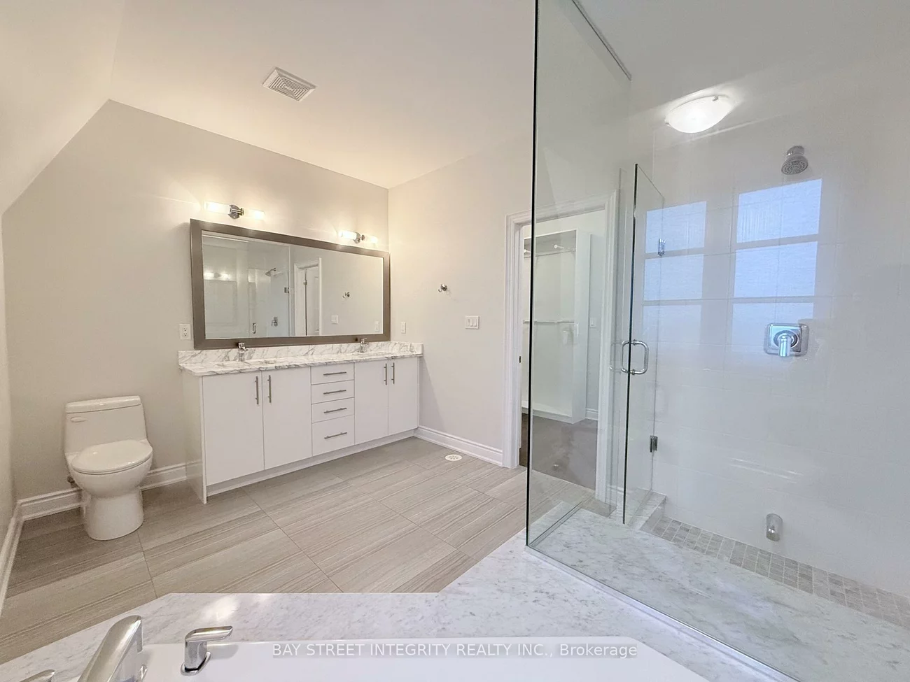 2160, Trafalgar, 1015 - RO River Oaks, Oakville