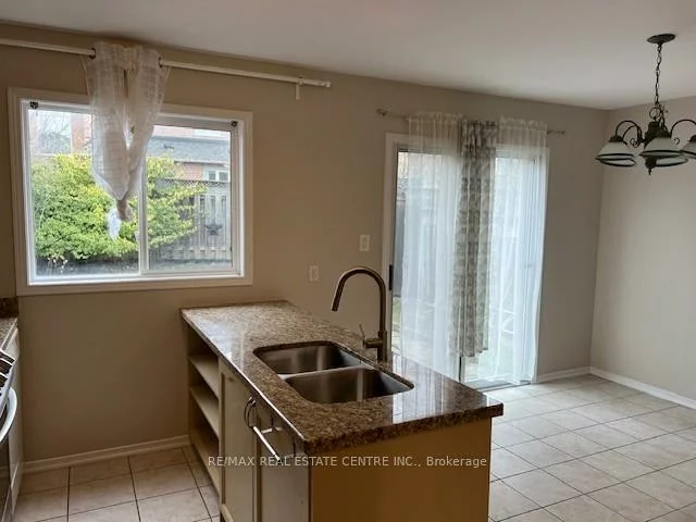 2103, Shady Glen, 1019 - WM Westmount, Oakville