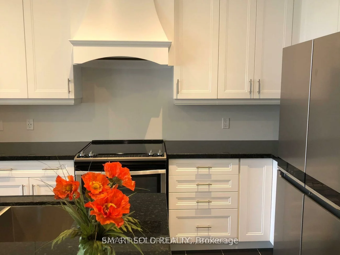 3221, Post, 1008 - GO Glenorchy, Oakville