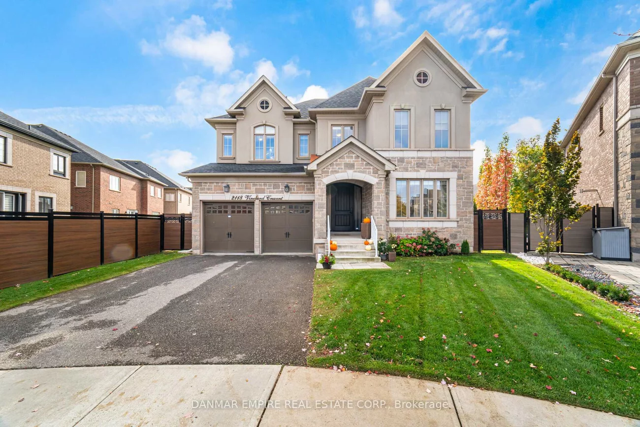 2118, Vineland, 1015 - RO River Oaks, Oakville