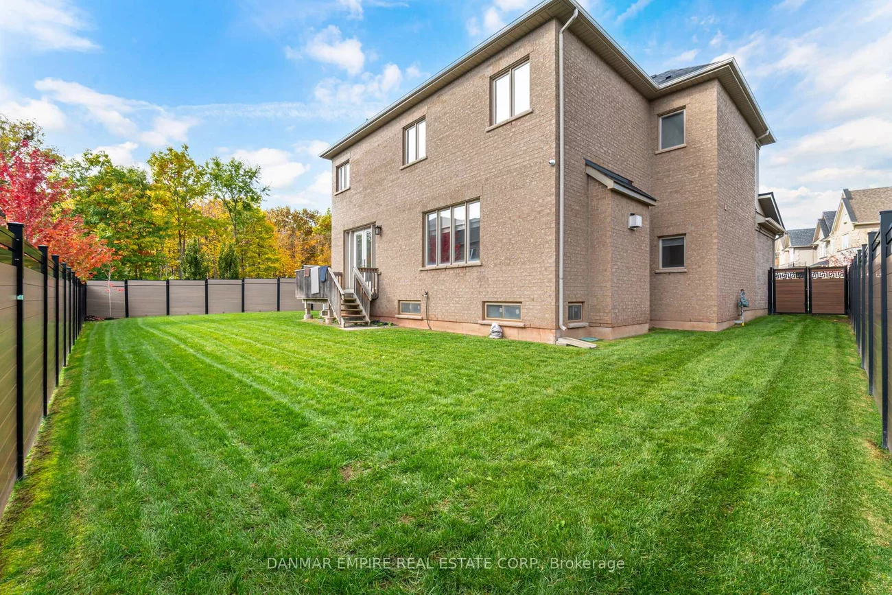 2118, Vineland, 1015 - RO River Oaks, Oakville