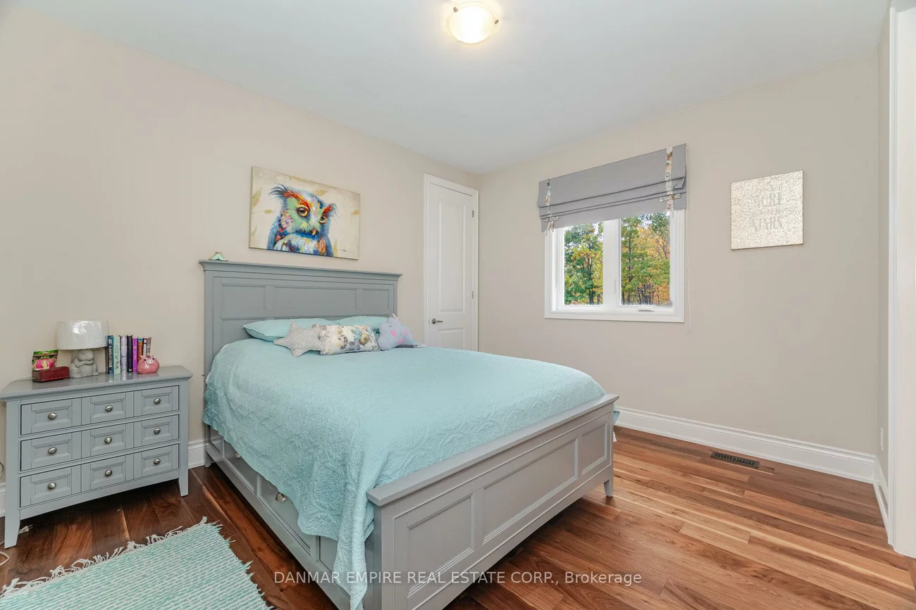 2118, Vineland, 1015 - RO River Oaks, Oakville