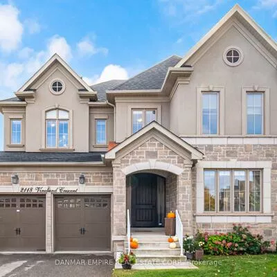 2118, Vineland, 1015 - RO River Oaks, Oakville