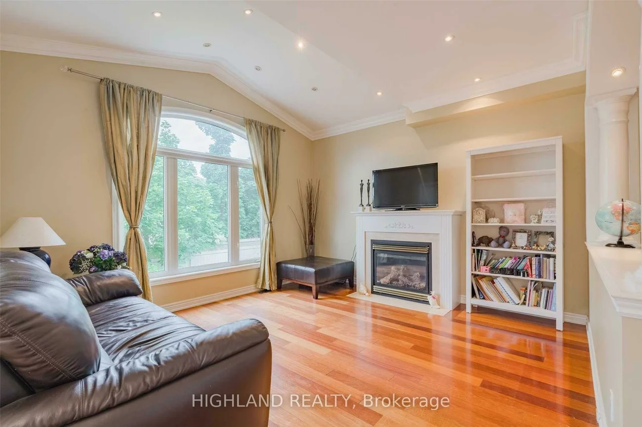 2356, Hilda, 1009 - JC Joshua Creek, Oakville