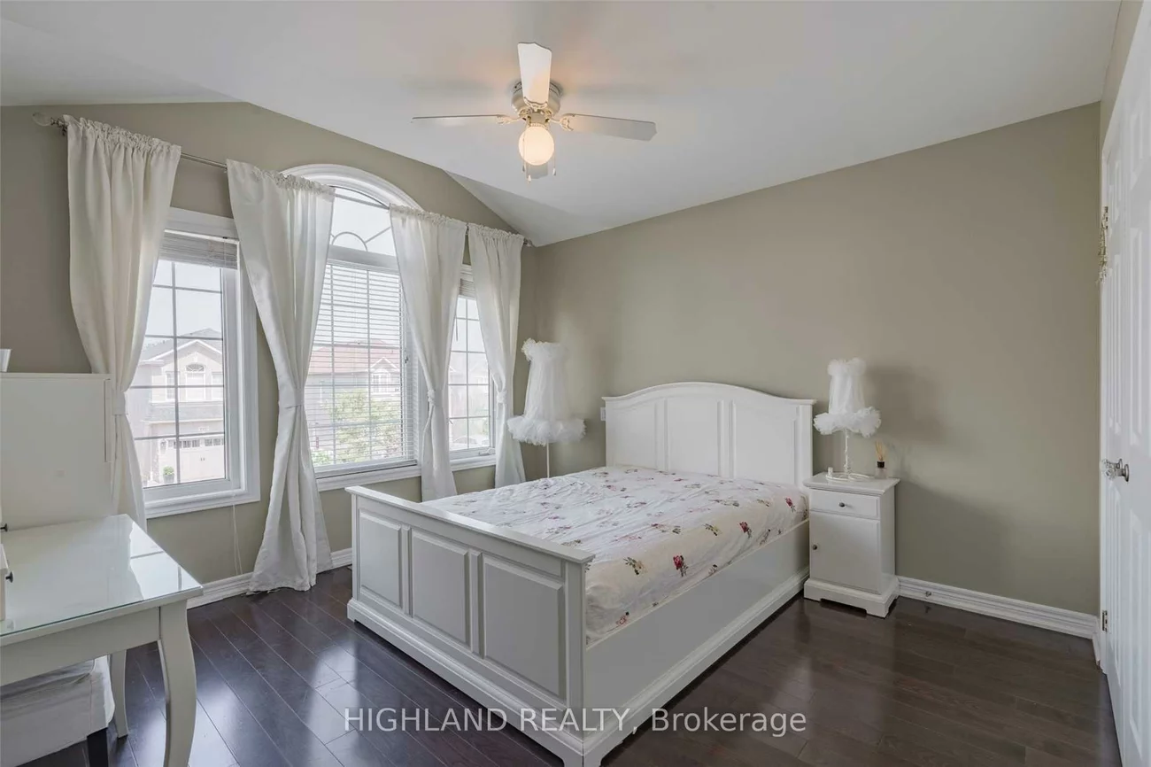 2356, Hilda, 1009 - JC Joshua Creek, Oakville