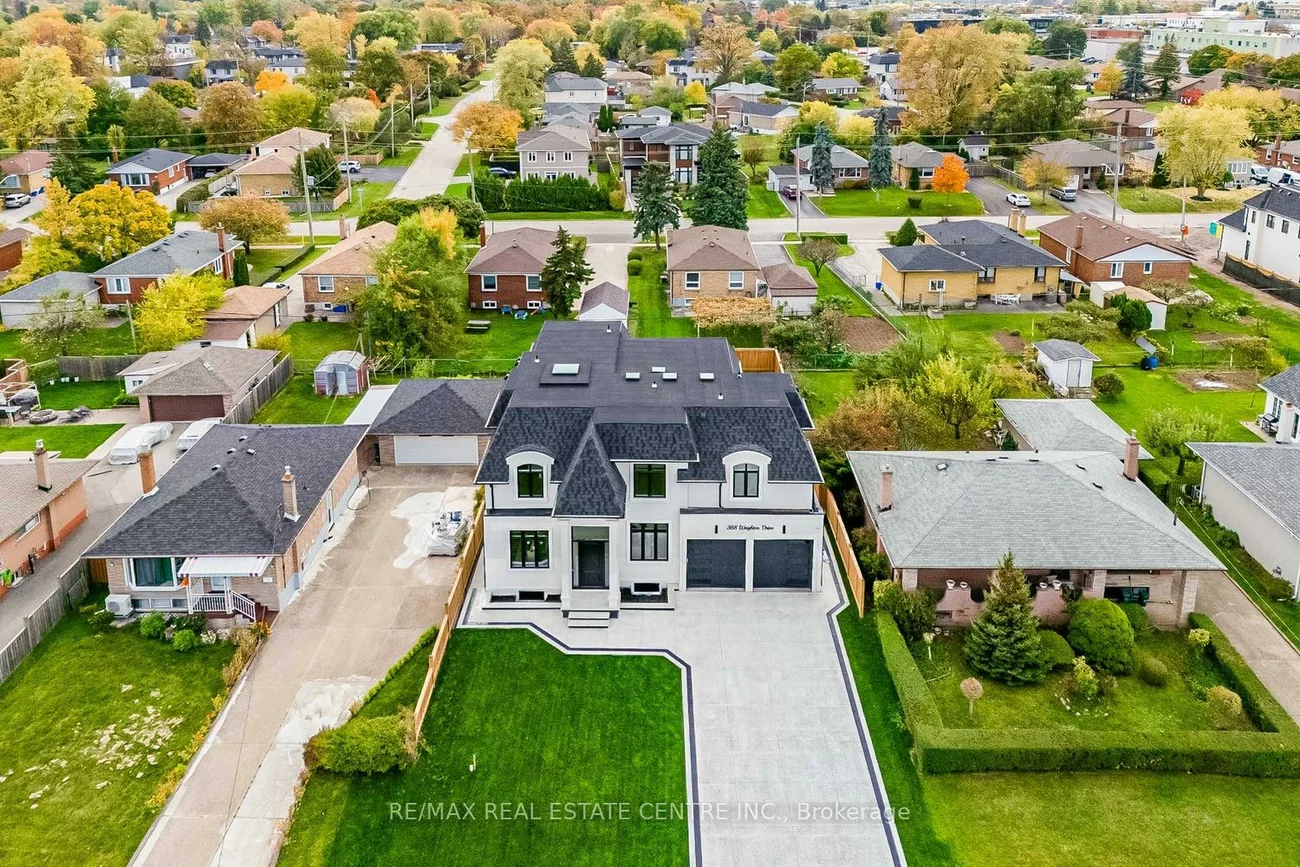 368, Weighton, 1020 - WO West, Oakville