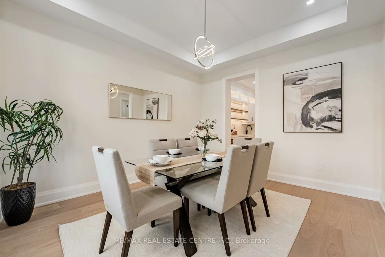 368, Weighton, 1020 - WO West, Oakville