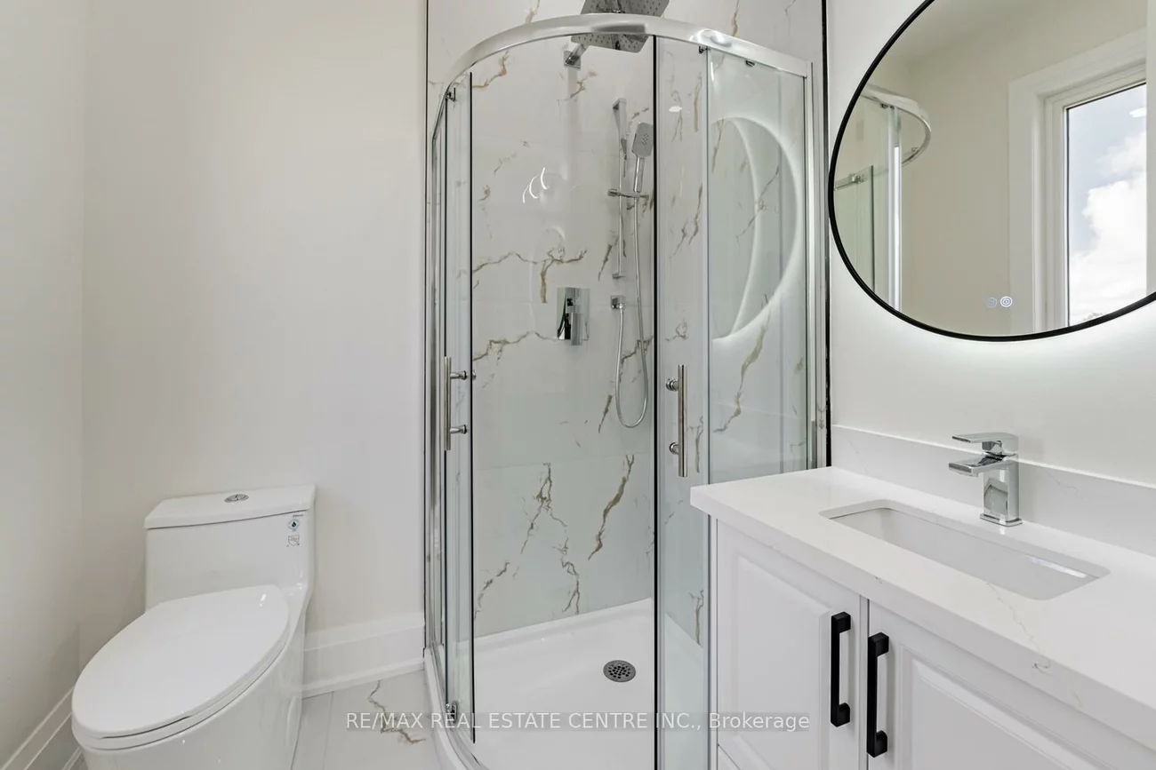 368, Weighton, 1020 - WO West, Oakville