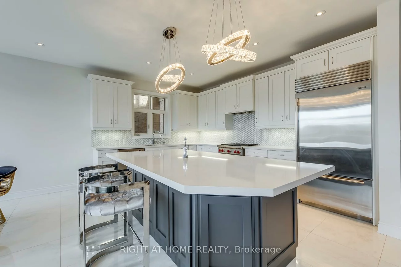 2441, Chateau, 1000 - BC Bronte Creek, Oakville
