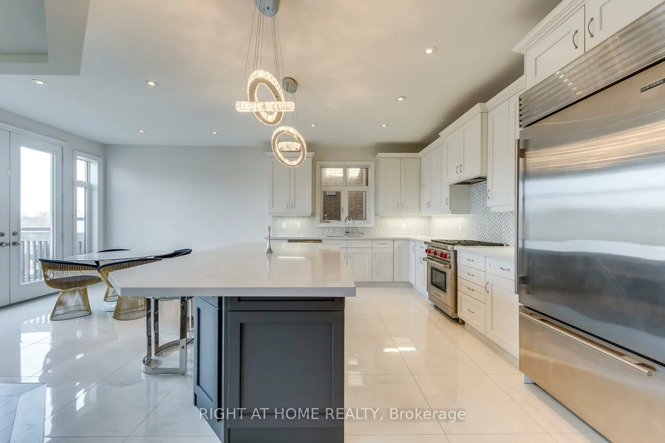 2441, Chateau, 1000 - BC Bronte Creek, Oakville
