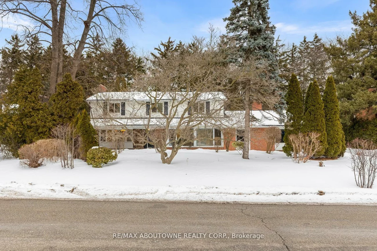 145, Wolfdale, 1017 - SW Southwest, Oakville