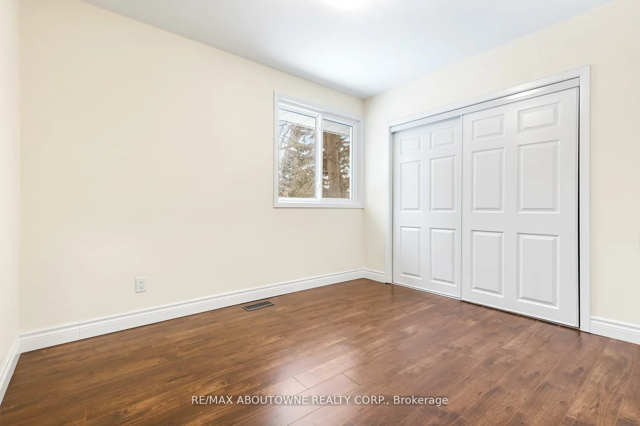 145, Wolfdale, 1017 - SW Southwest, Oakville