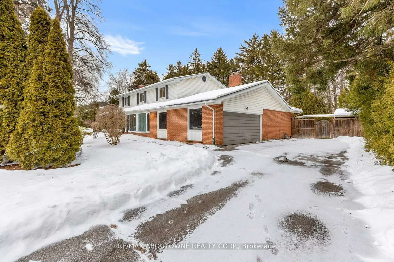 145, Wolfdale, 1017 - SW Southwest, Oakville