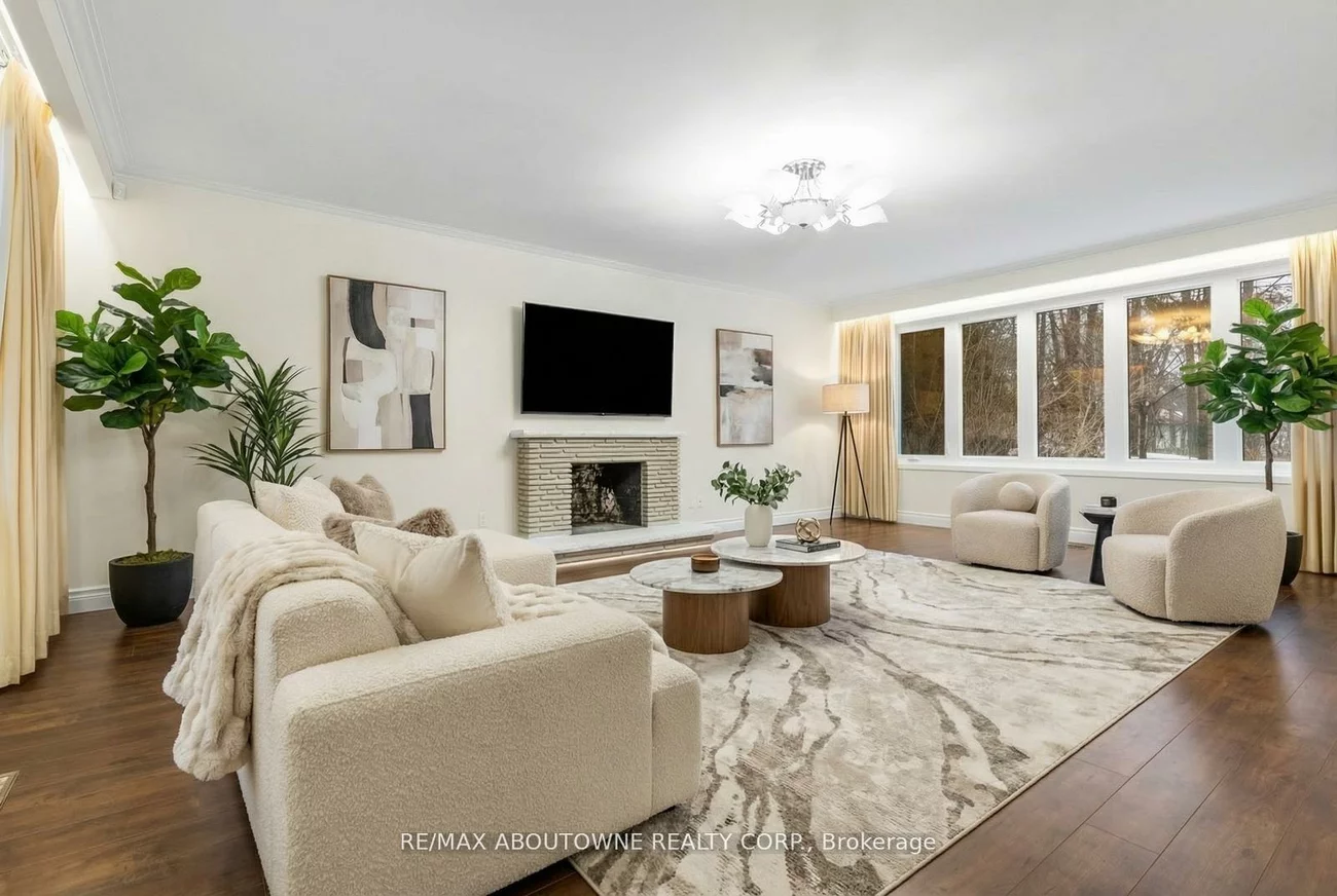 145, Wolfdale, 1017 - SW Southwest, Oakville