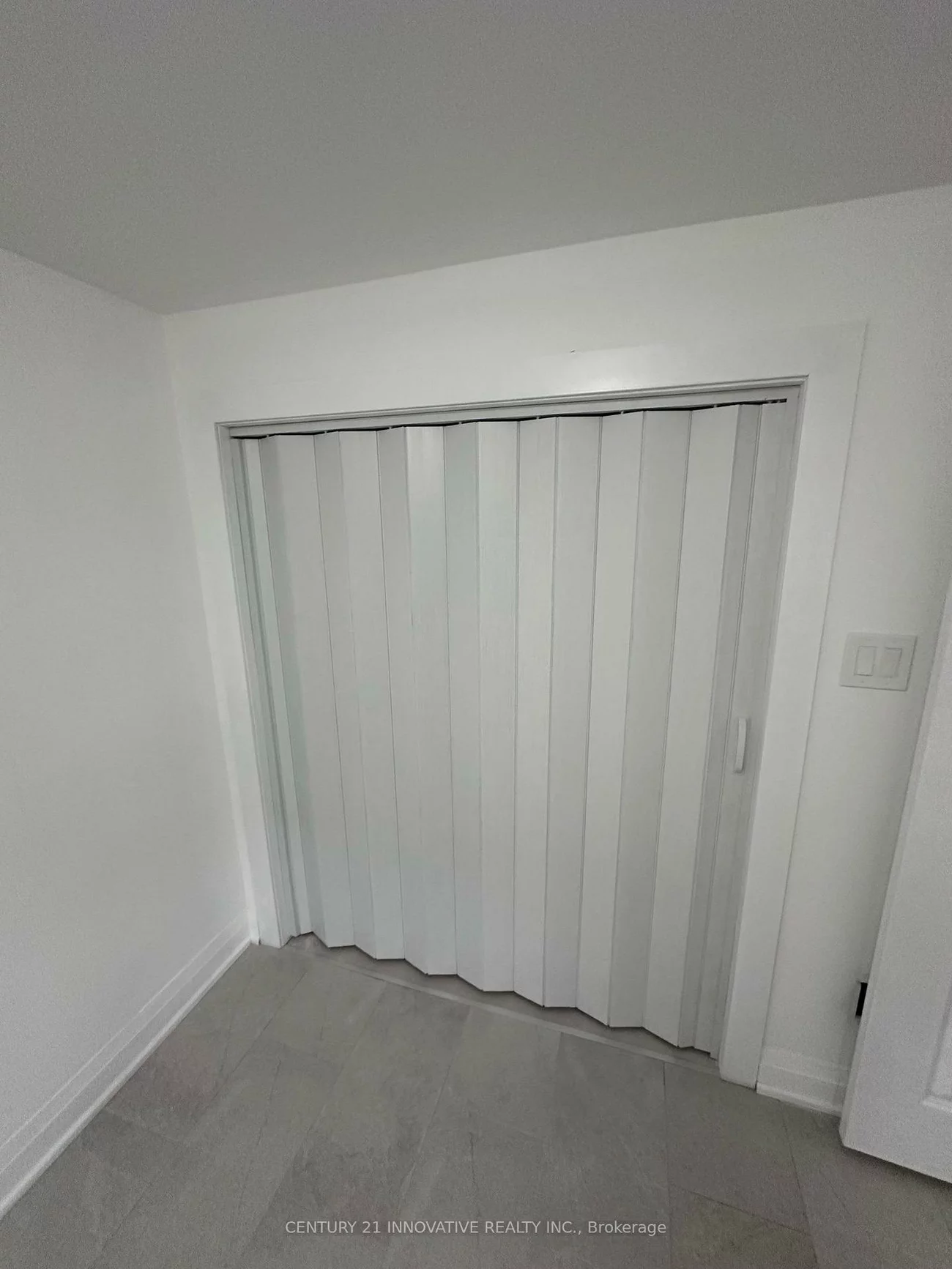 465, Pineland, 1001 - BR Bronte, Oakville