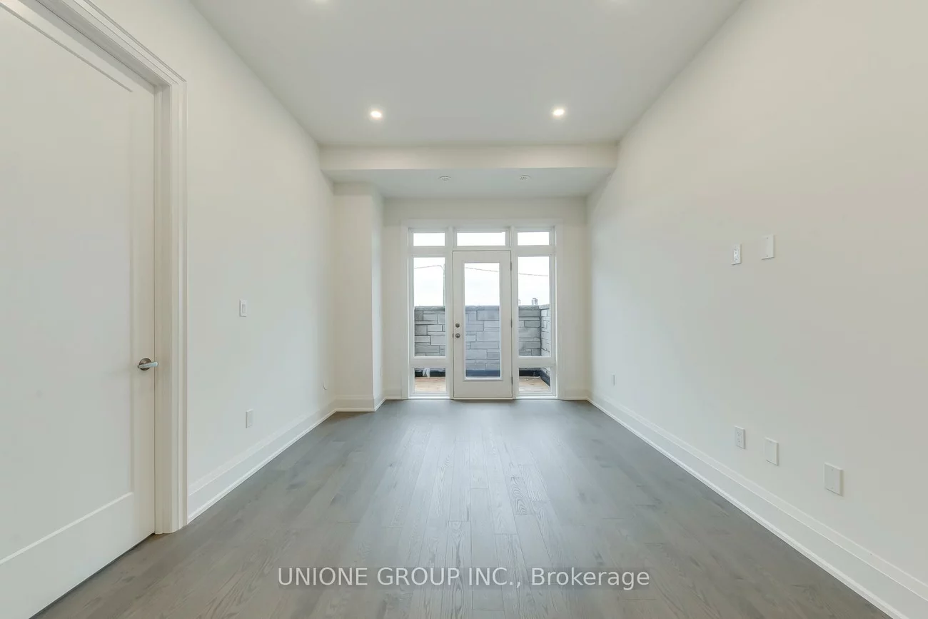 3312, Umar, 1008 - GO Glenorchy, Oakville