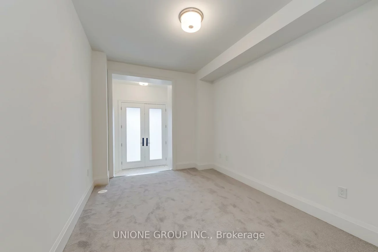 3312, Umar, 1008 - GO Glenorchy, Oakville
