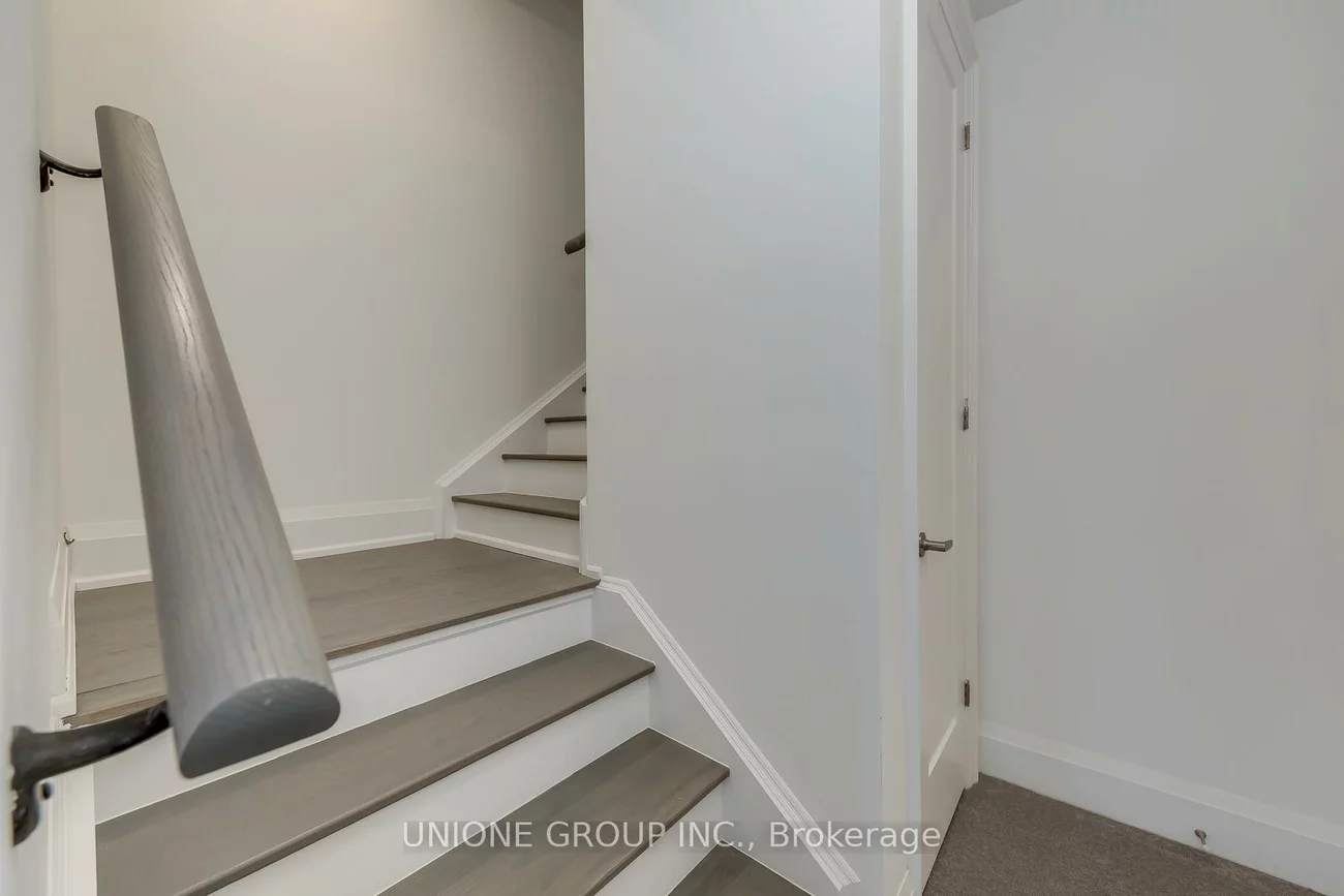 3312, Umar, 1008 - GO Glenorchy, Oakville