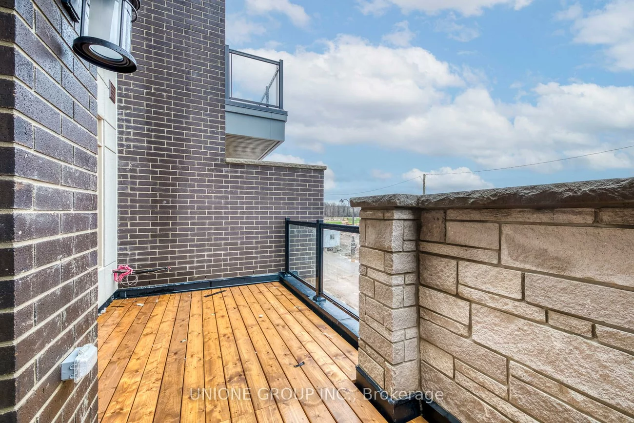 3312, Umar, 1008 - GO Glenorchy, Oakville