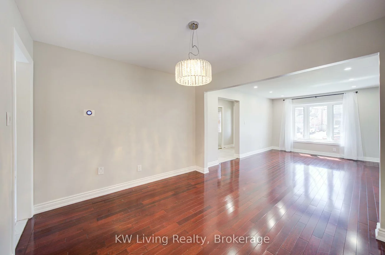 2173, Margot, 1015 - RO River Oaks, Oakville