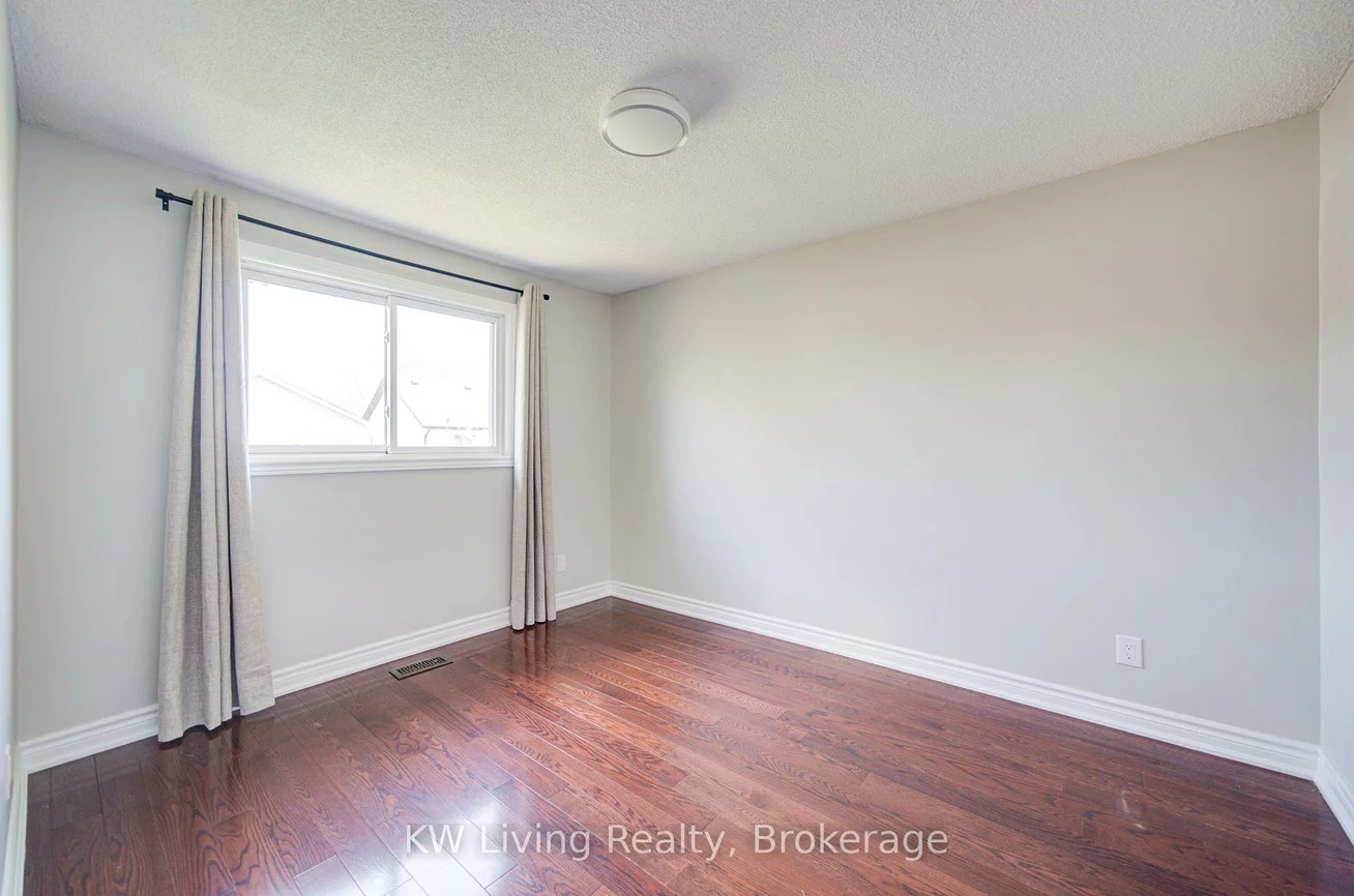 2173, Margot, 1015 - RO River Oaks, Oakville