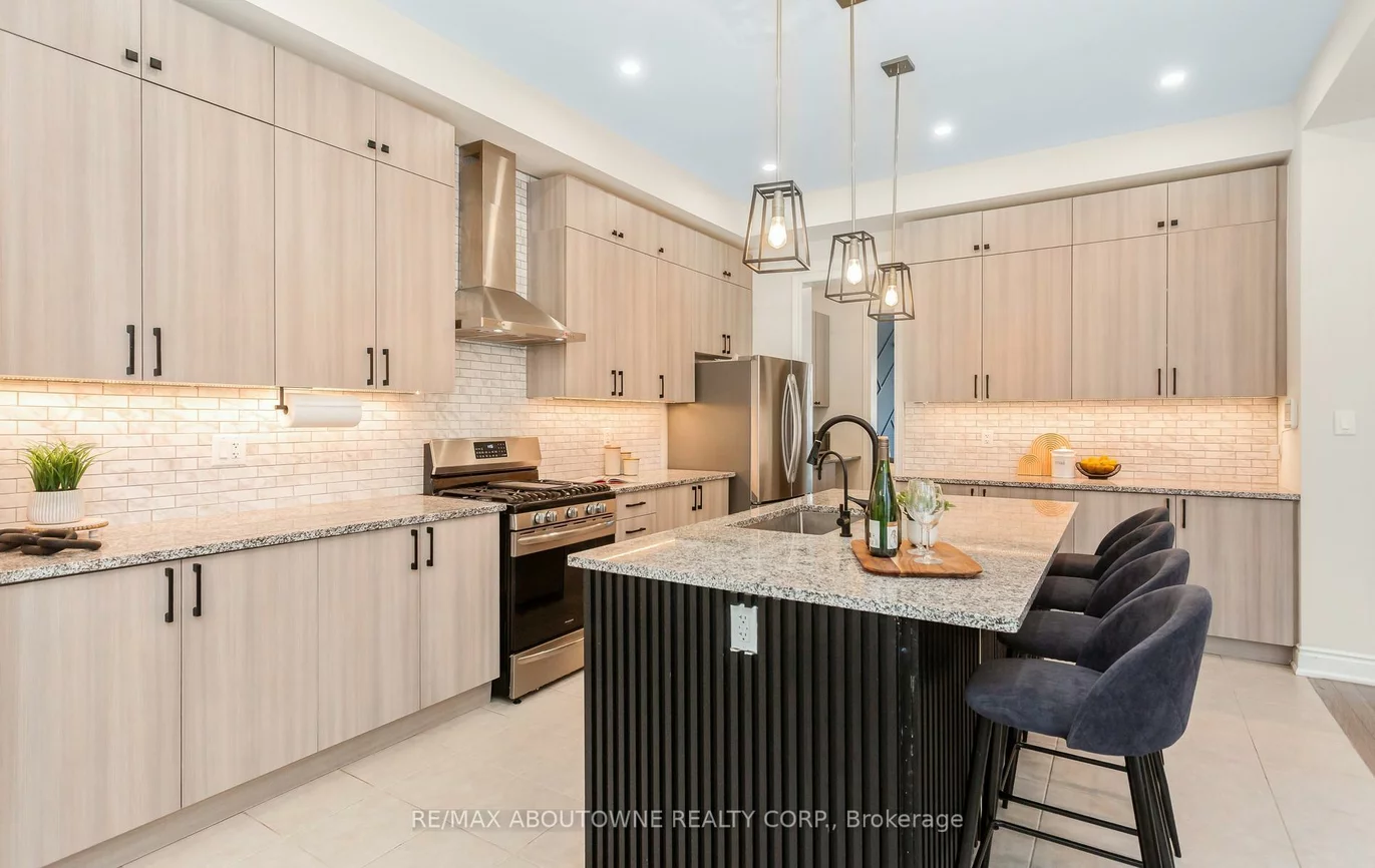 3294, Millicent, 1008 - GO Glenorchy, Oakville