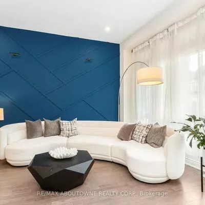 3294, Millicent, 1008 - GO Glenorchy, Oakville