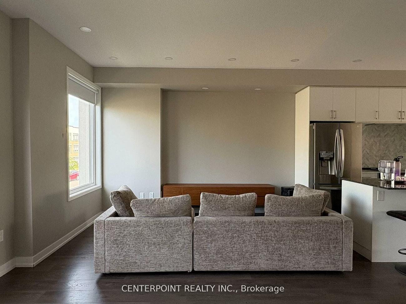 3096, Ernest Appelbe, 1008 - GO Glenorchy, Oakville