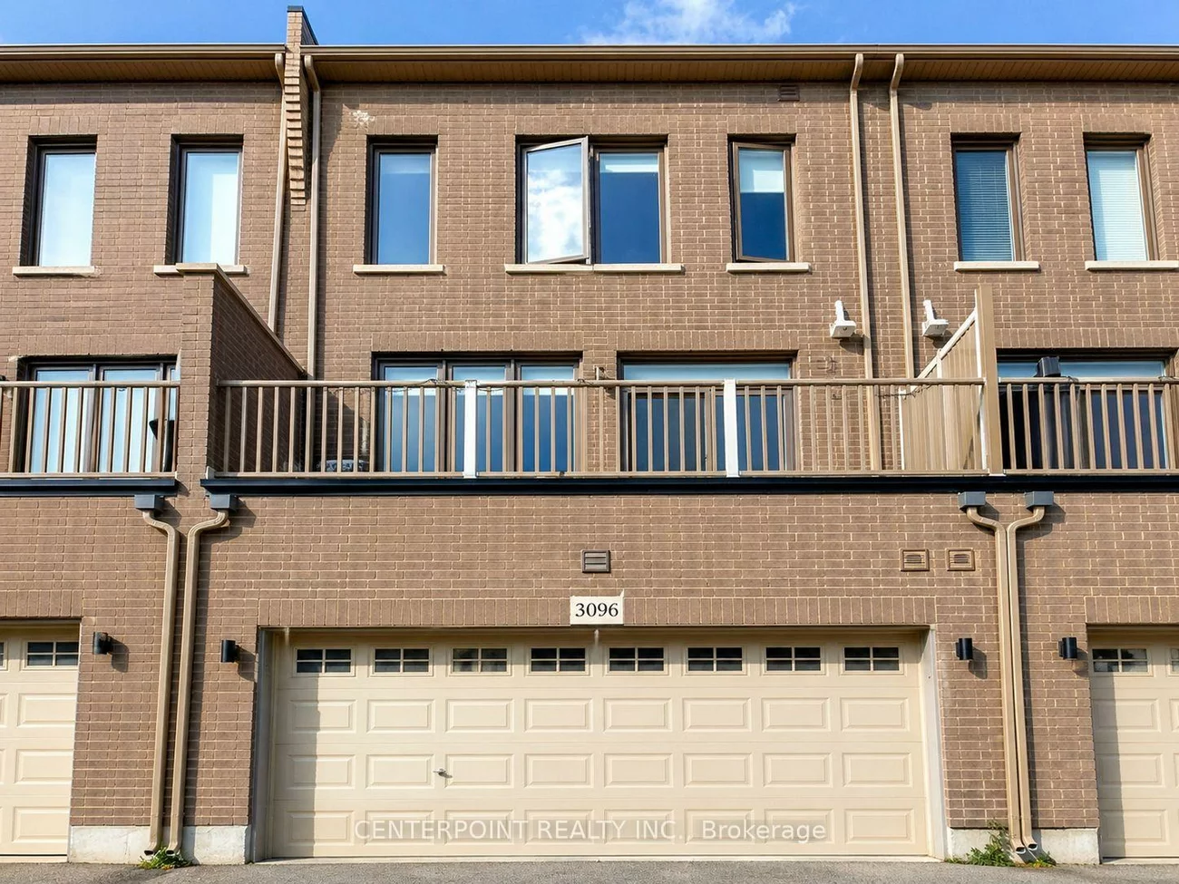 3096, Ernest Appelbe, 1008 - GO Glenorchy, Oakville