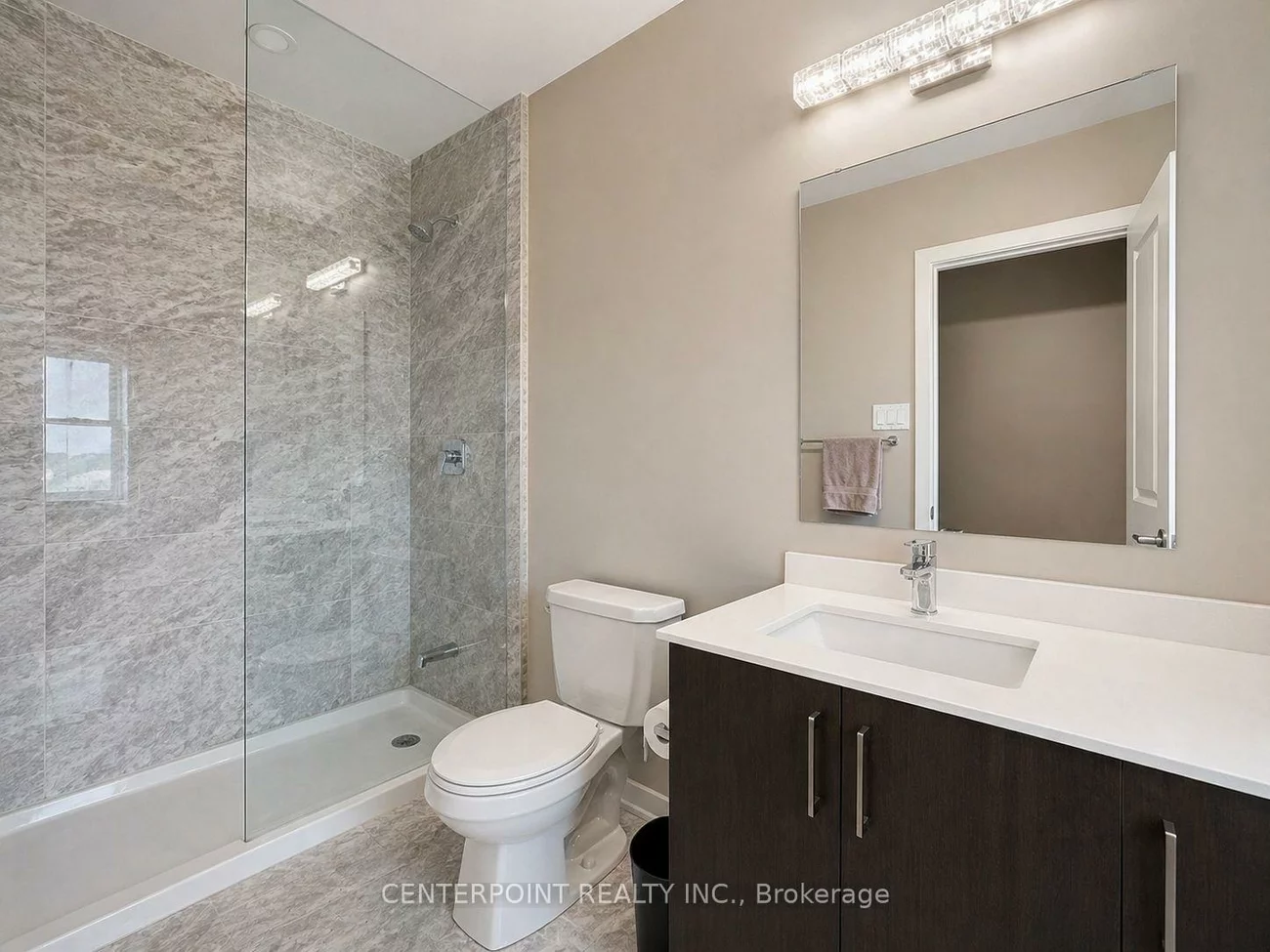 3096, Ernest Appelbe, 1008 - GO Glenorchy, Oakville