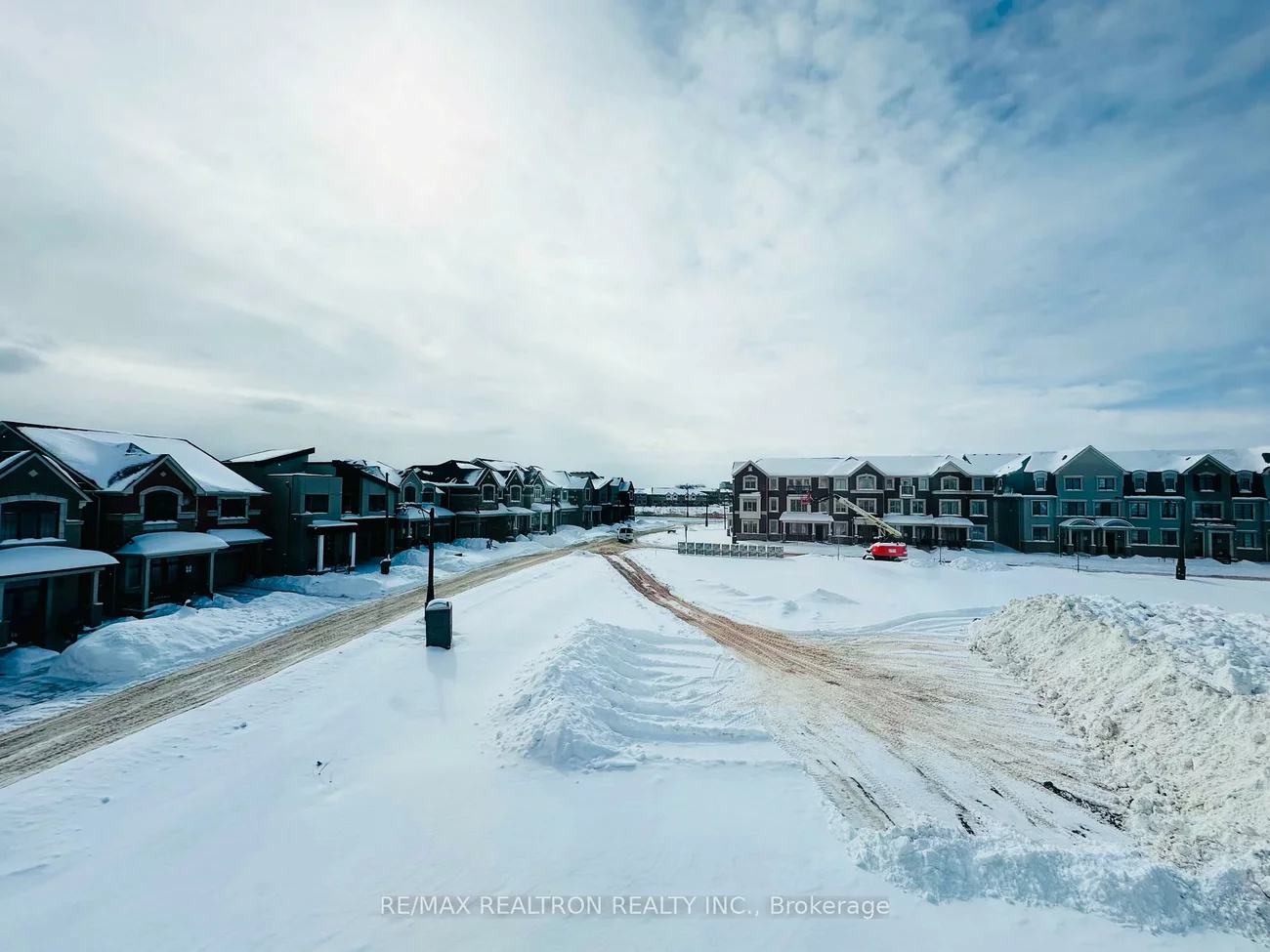 1291, Courtleigh, 1010 - JM Joshua Meadows, Oakville