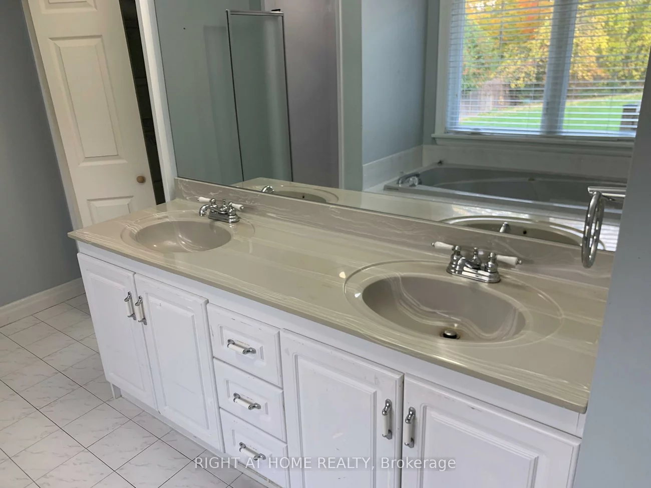 565, Wildwood, 1020 - WO West, Oakville