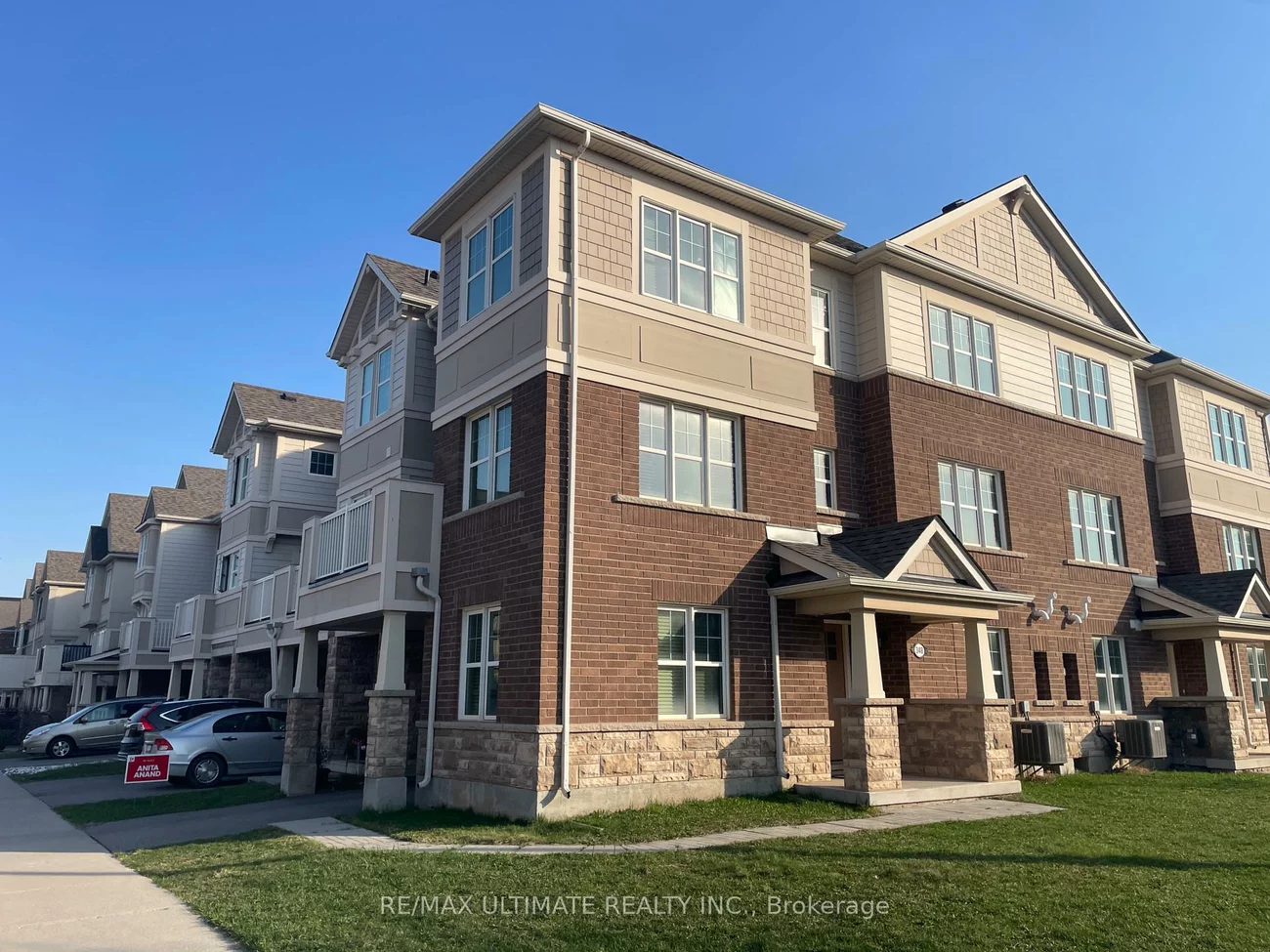 348, Sixteen Mile, 1008 - GO Glenorchy, Oakville