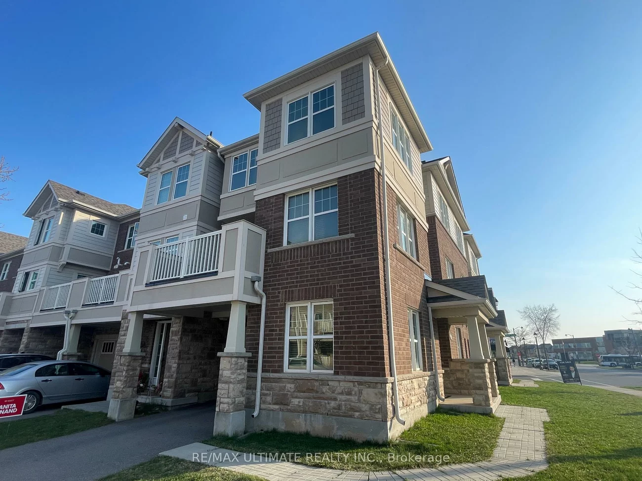 348, Sixteen Mile, 1008 - GO Glenorchy, Oakville