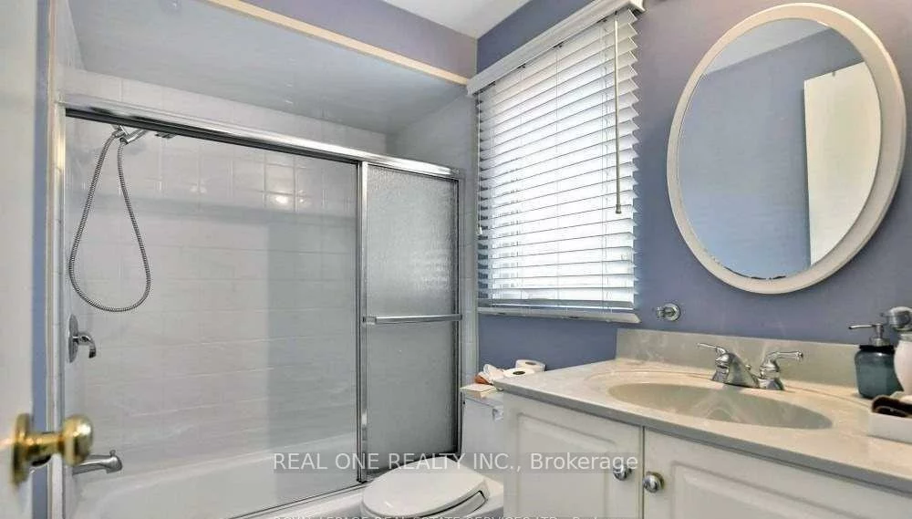 236, Ash Tree, 1006 - FD Ford, Oakville