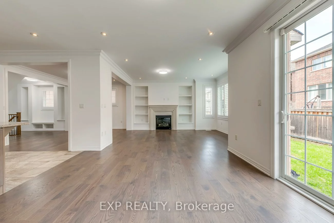 365, Dahlia, 1008 - GO Glenorchy, Oakville