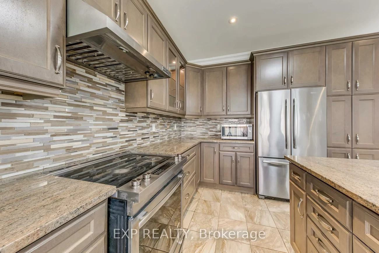 365, Dahlia, 1008 - GO Glenorchy, Oakville