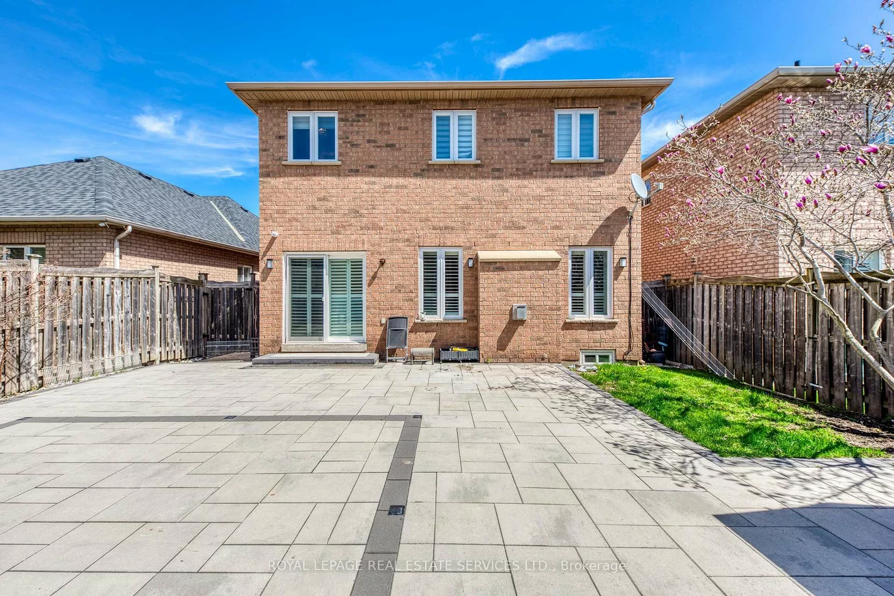 2488, Palmerston, 1009 - JC Joshua Creek, Oakville