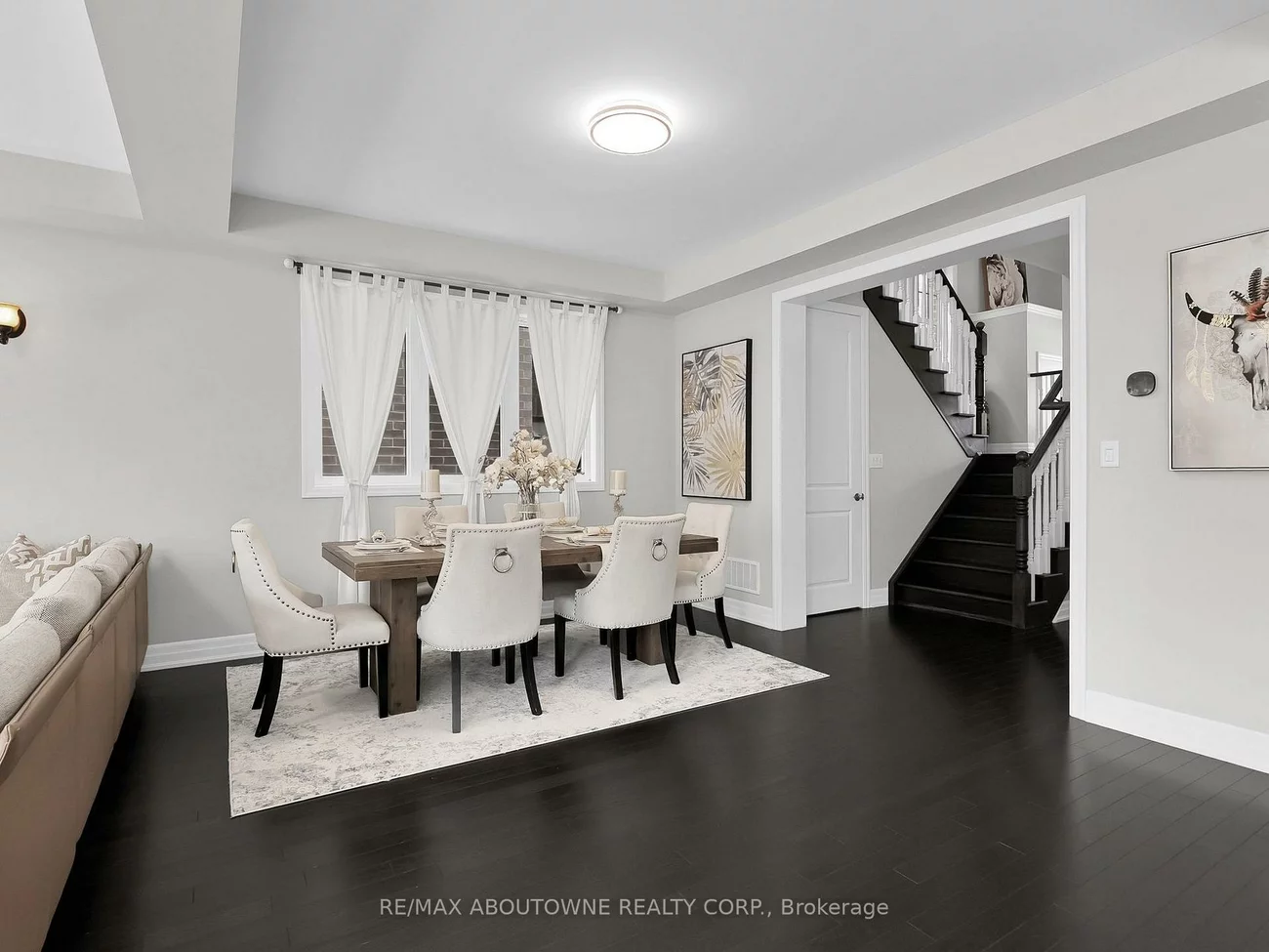 282, Bethpage, 1008 - GO Glenorchy, Oakville