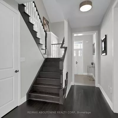 282, Bethpage, 1008 - GO Glenorchy, Oakville