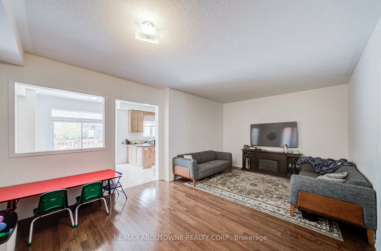 3058, Janice, 1008 - GO Glenorchy, Oakville