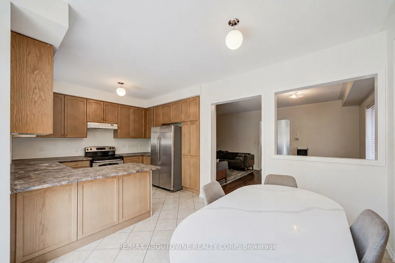 3058, Janice, 1008 - GO Glenorchy, Oakville