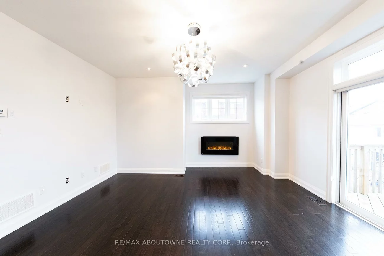 2015, Deerview, 1000 - BC Bronte Creek, Oakville