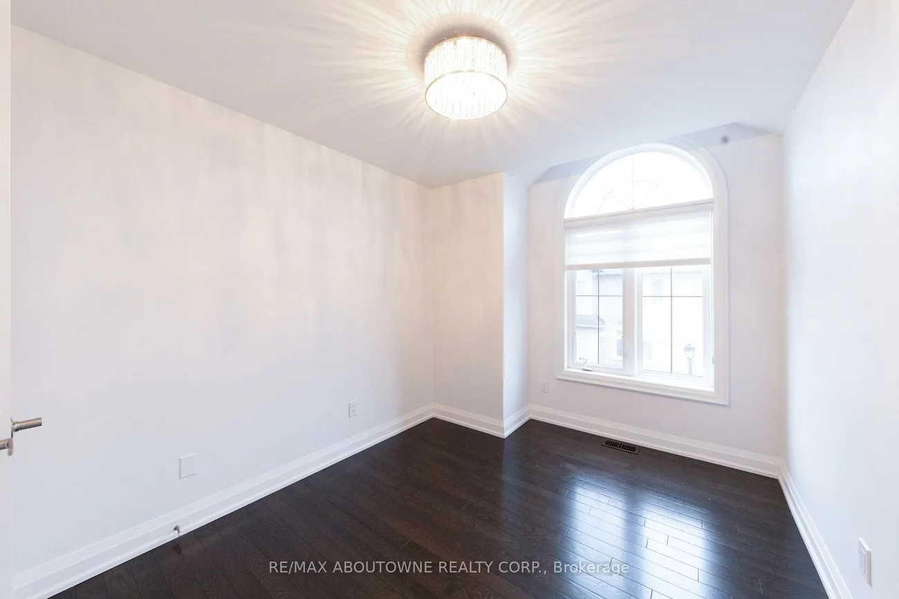 2015, Deerview, 1000 - BC Bronte Creek, Oakville