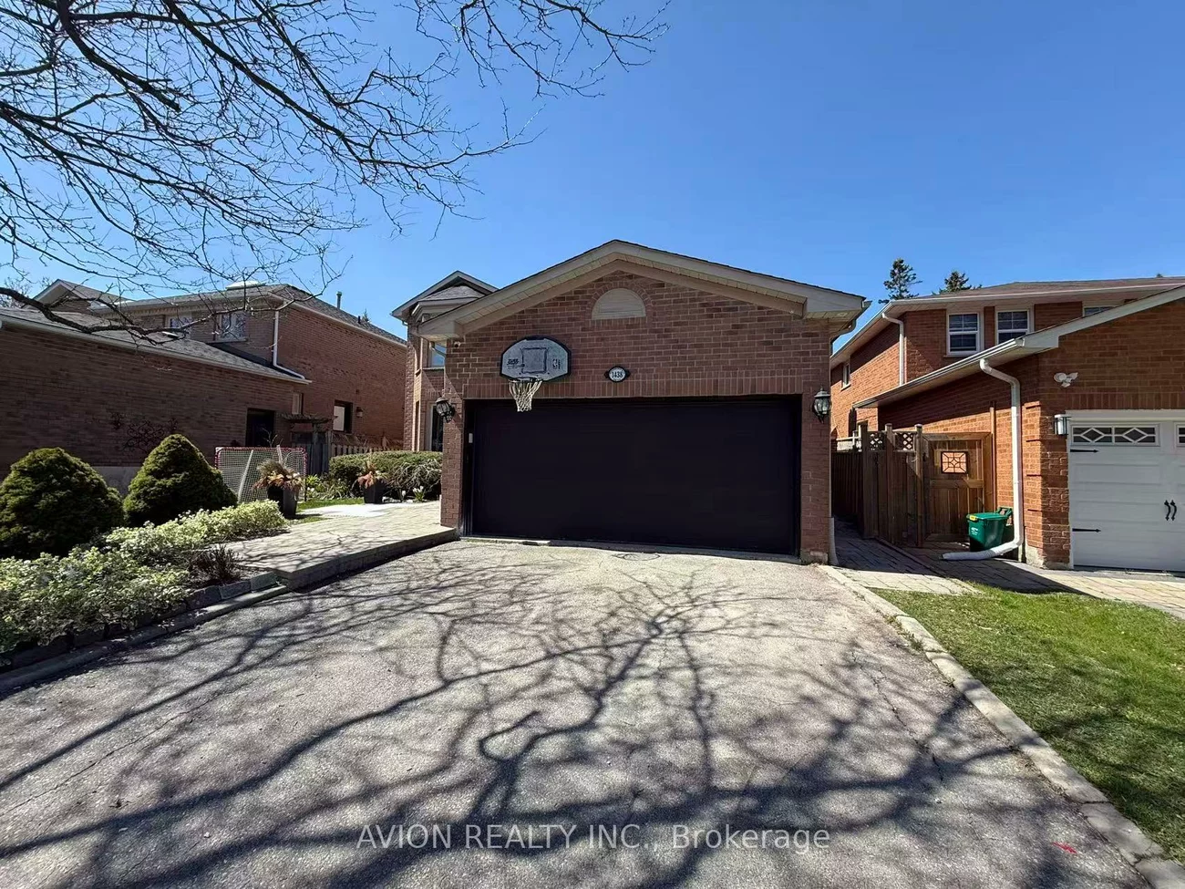 Bsmt 1438, Winterbourne, 1004 - CV Clearview, Oakville
